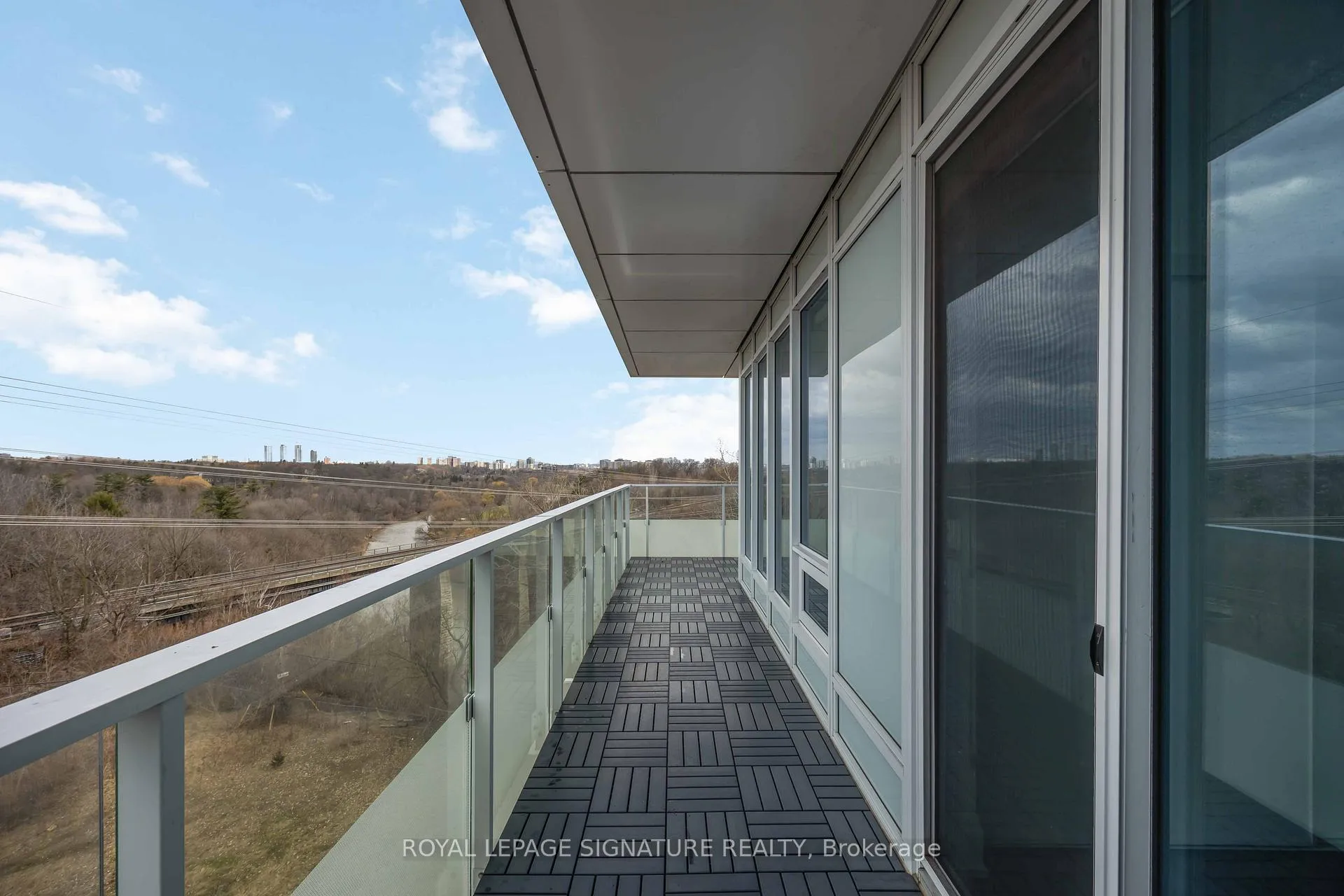 Photo 22 of Unit 604, 20 Brin Drive, Etobicoke, Edenbridge-Humber Valley — HOMEH