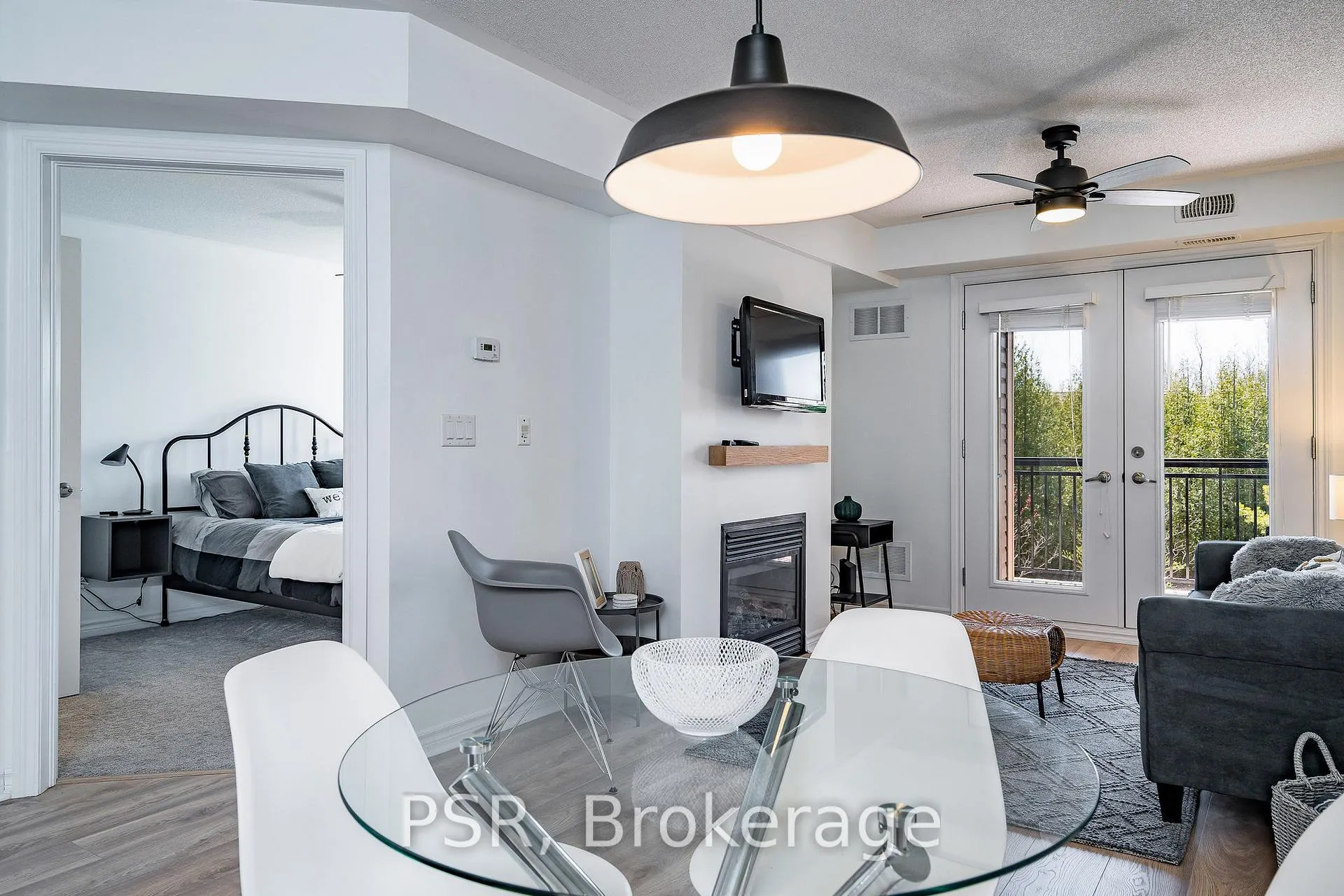 Photo 8 of Unit 204, 8 Brandy Lane Drive, Collingwood — HOMEH