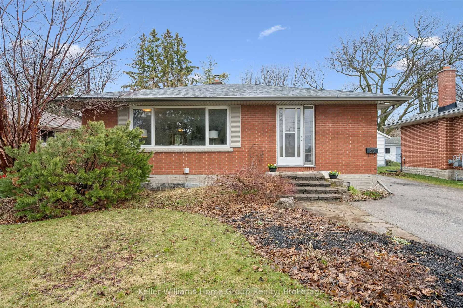 Photo 3 of 56 Ottawa Crescent, Guelph, St. George's — HOMEH