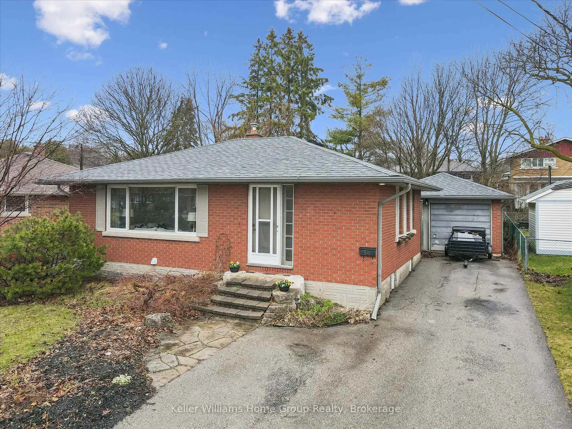 Photo 4 of 56 Ottawa Crescent, Guelph, St. George's — HOMEH