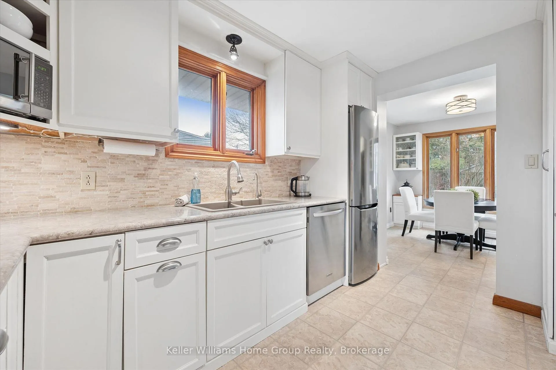 Photo 9 of 56 Ottawa Crescent, Guelph, St. George's — HOMEH