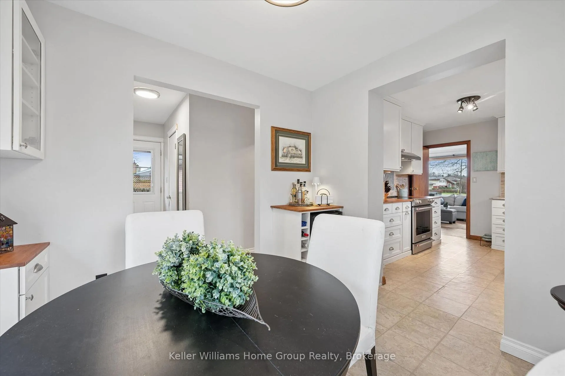 Photo 15 of 56 Ottawa Crescent, Guelph, St. George's — HOMEH