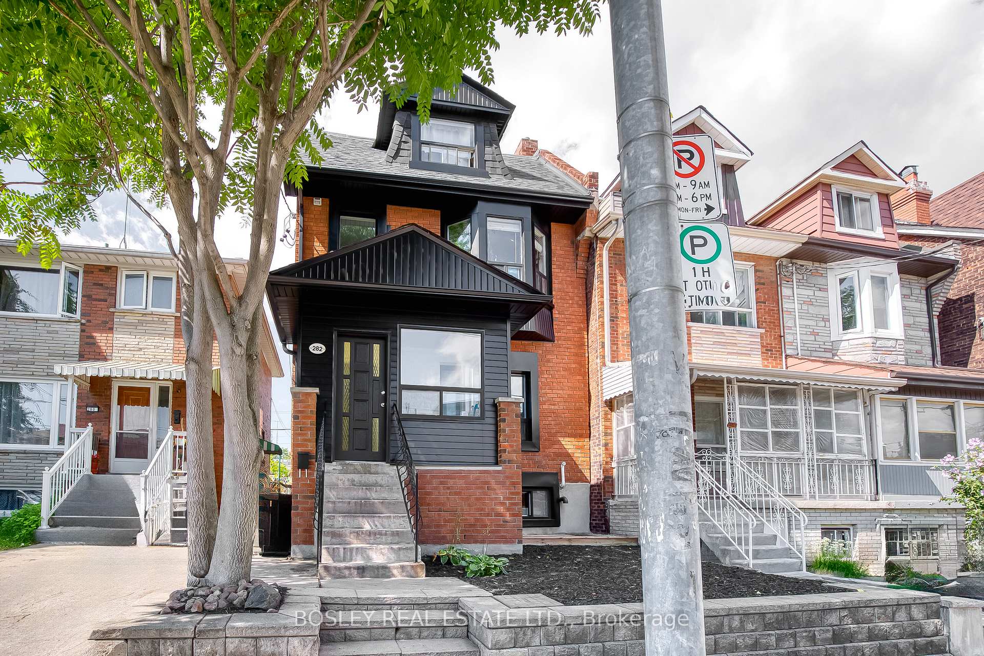 Front of 282 Ossington Avenue
