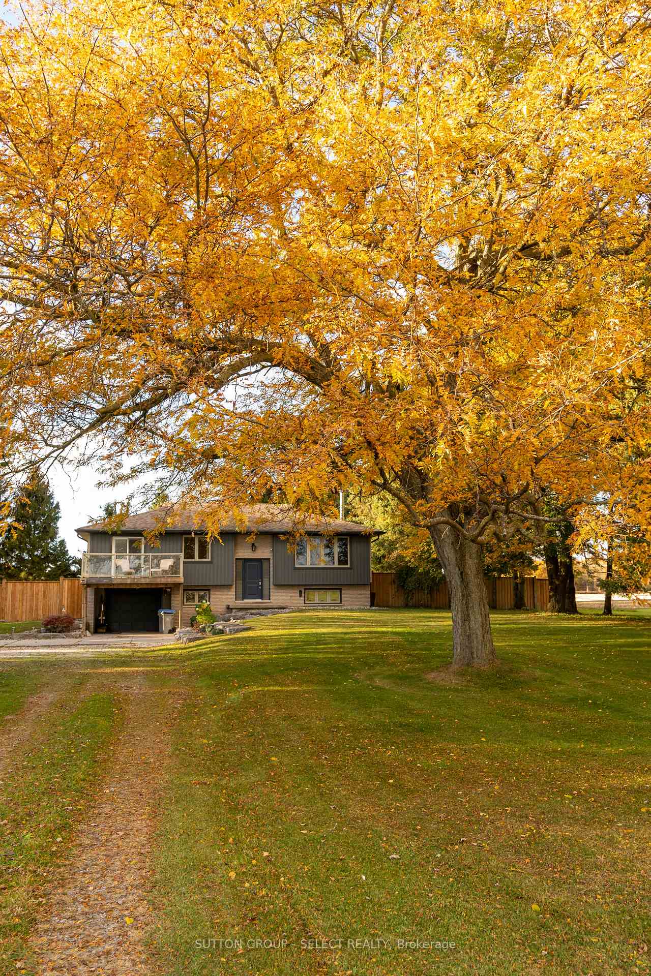 Photo 2 of 6724 Glendon Drive, Strathroy-Caradoc, Rural Strathroy-Caradoc — HOMEH