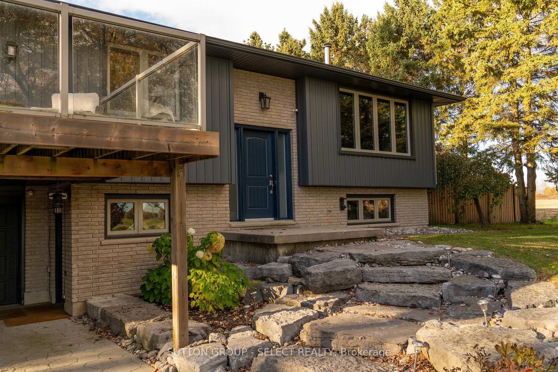Photo 3 of 6724 Glendon Drive, Strathroy-Caradoc, Rural Strathroy-Caradoc — HOMEH