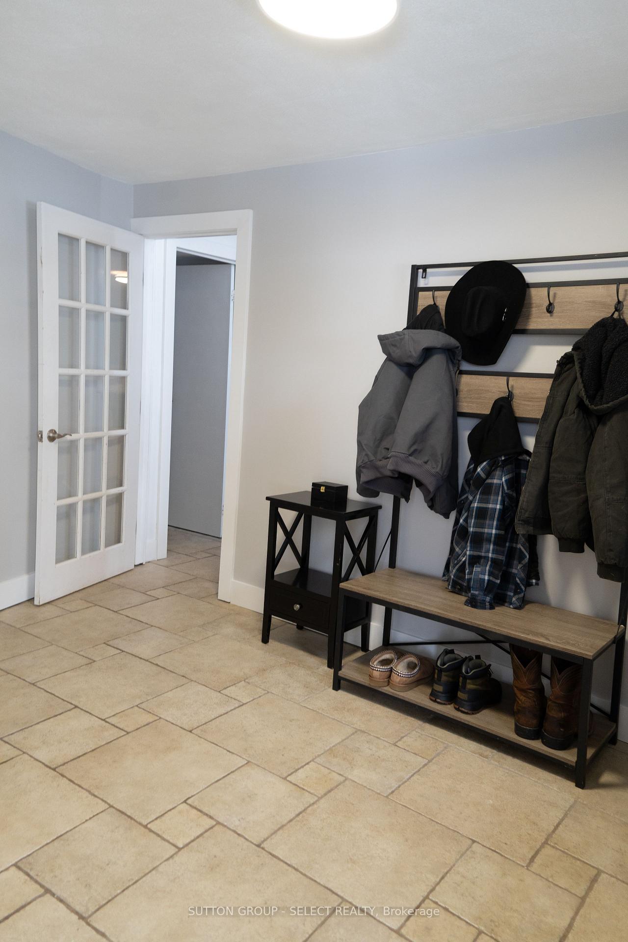 Photo 6 of 6724 Glendon Drive, Strathroy-Caradoc, Rural Strathroy-Caradoc — HOMEH