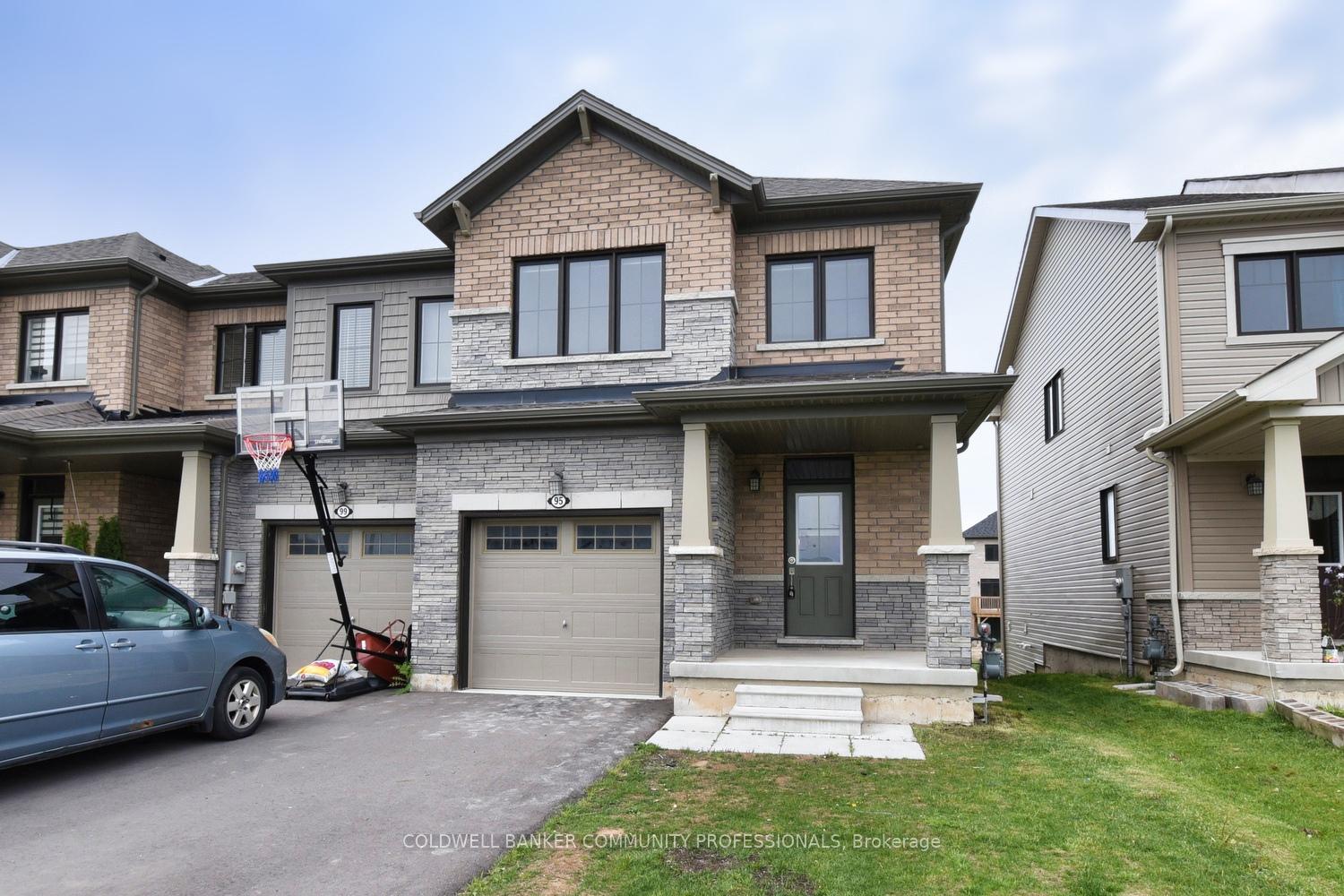 Photo 2 of 95 Vanilla Trail, Thorold, Rolling Meadows — HOMEH