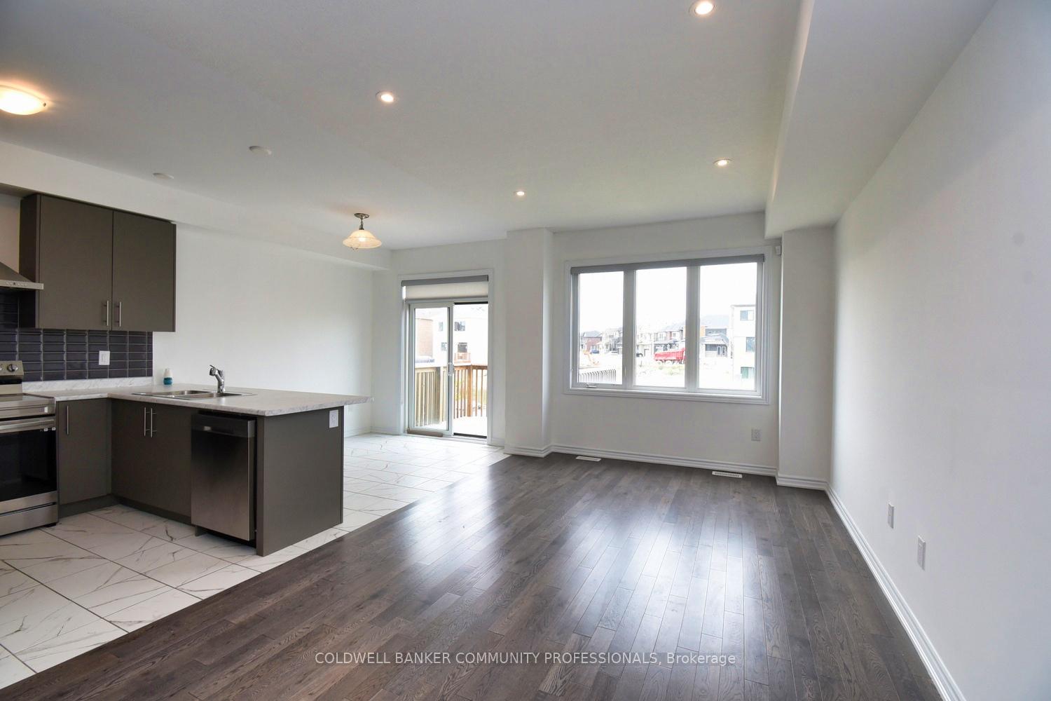 Photo 10 of 95 Vanilla Trail, Thorold, Rolling Meadows — HOMEH