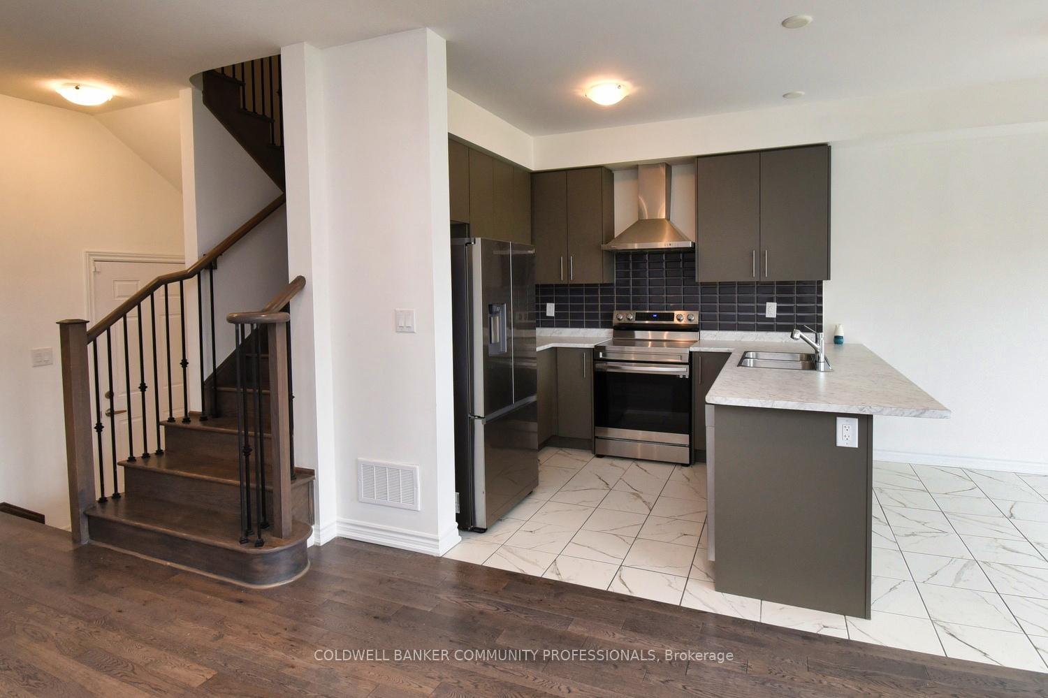 Photo 19 of 95 Vanilla Trail, Thorold, Rolling Meadows — HOMEH