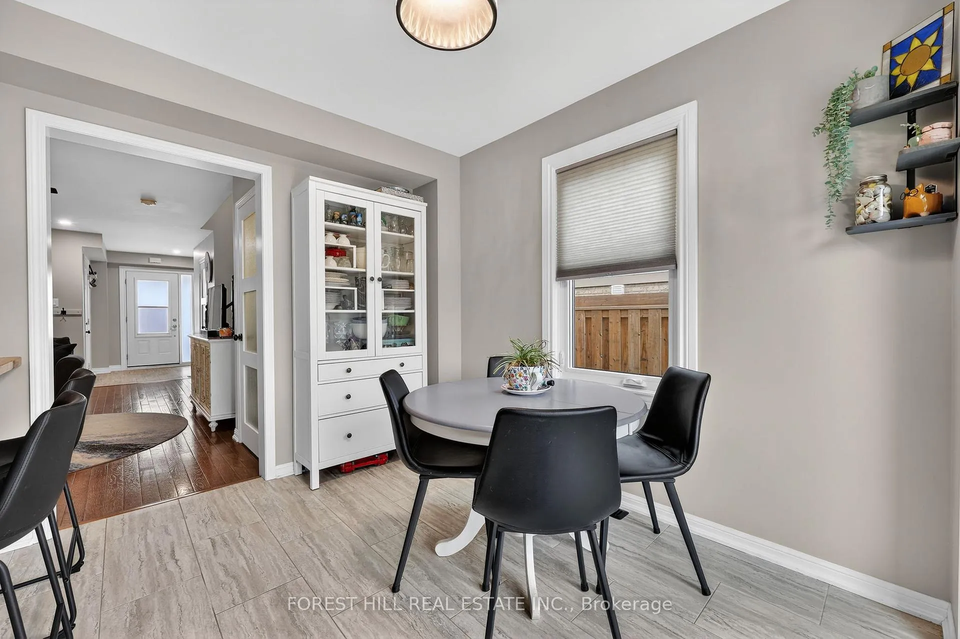 Photo 13 of 102 Majesty Boulevard, Barrie, Innis-Shore — HOMEH