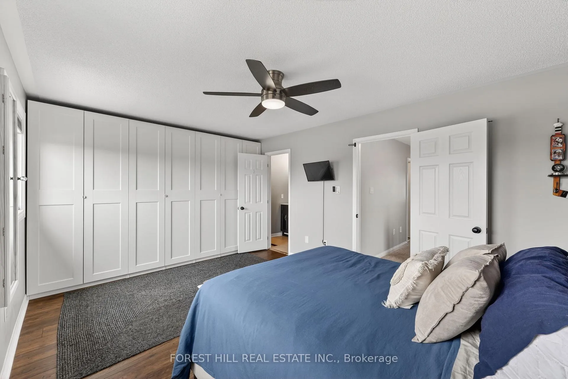 Photo 16 of 102 Majesty Boulevard, Barrie, Innis-Shore — HOMEH