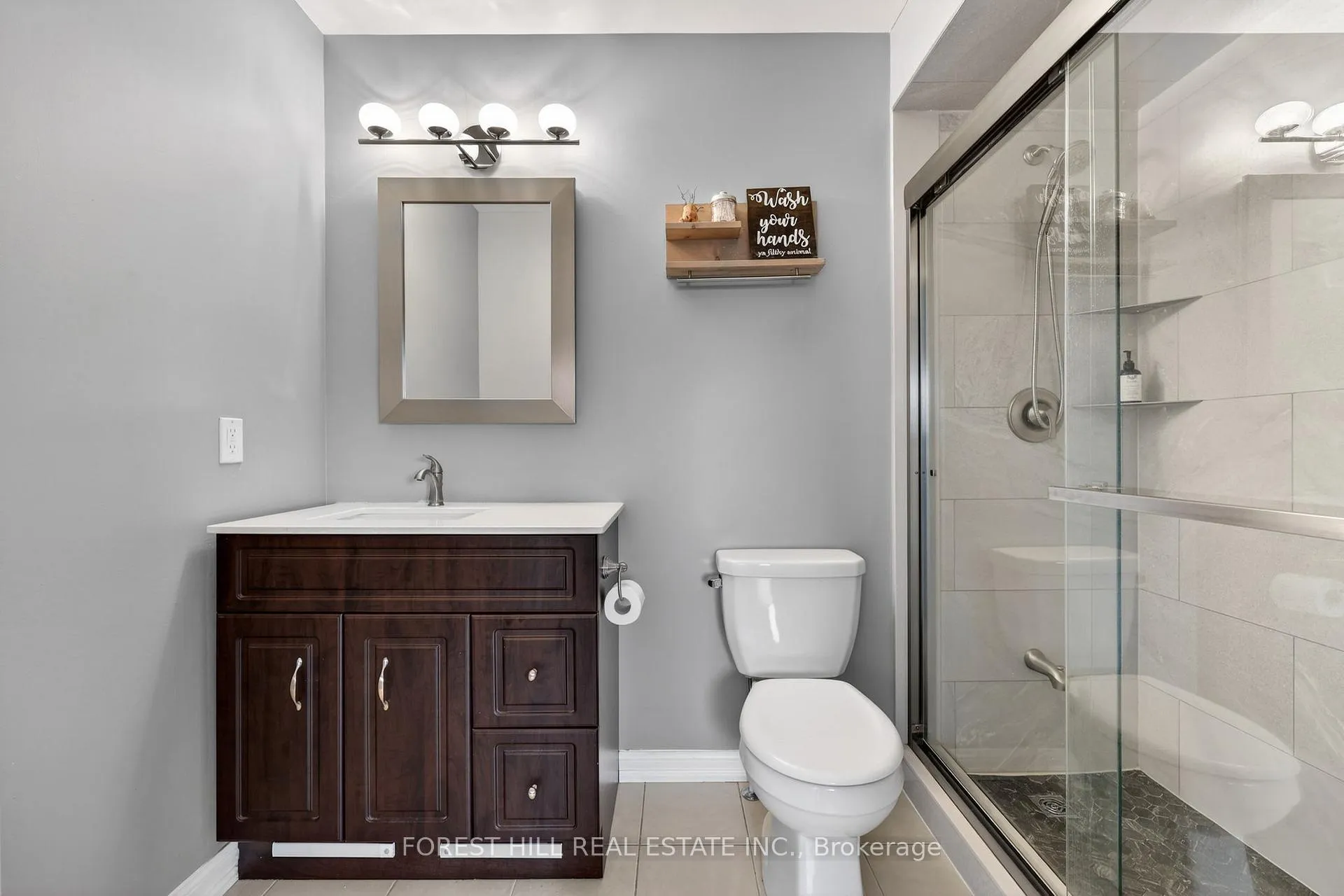 Photo 17 of 102 Majesty Boulevard, Barrie, Innis-Shore — HOMEH