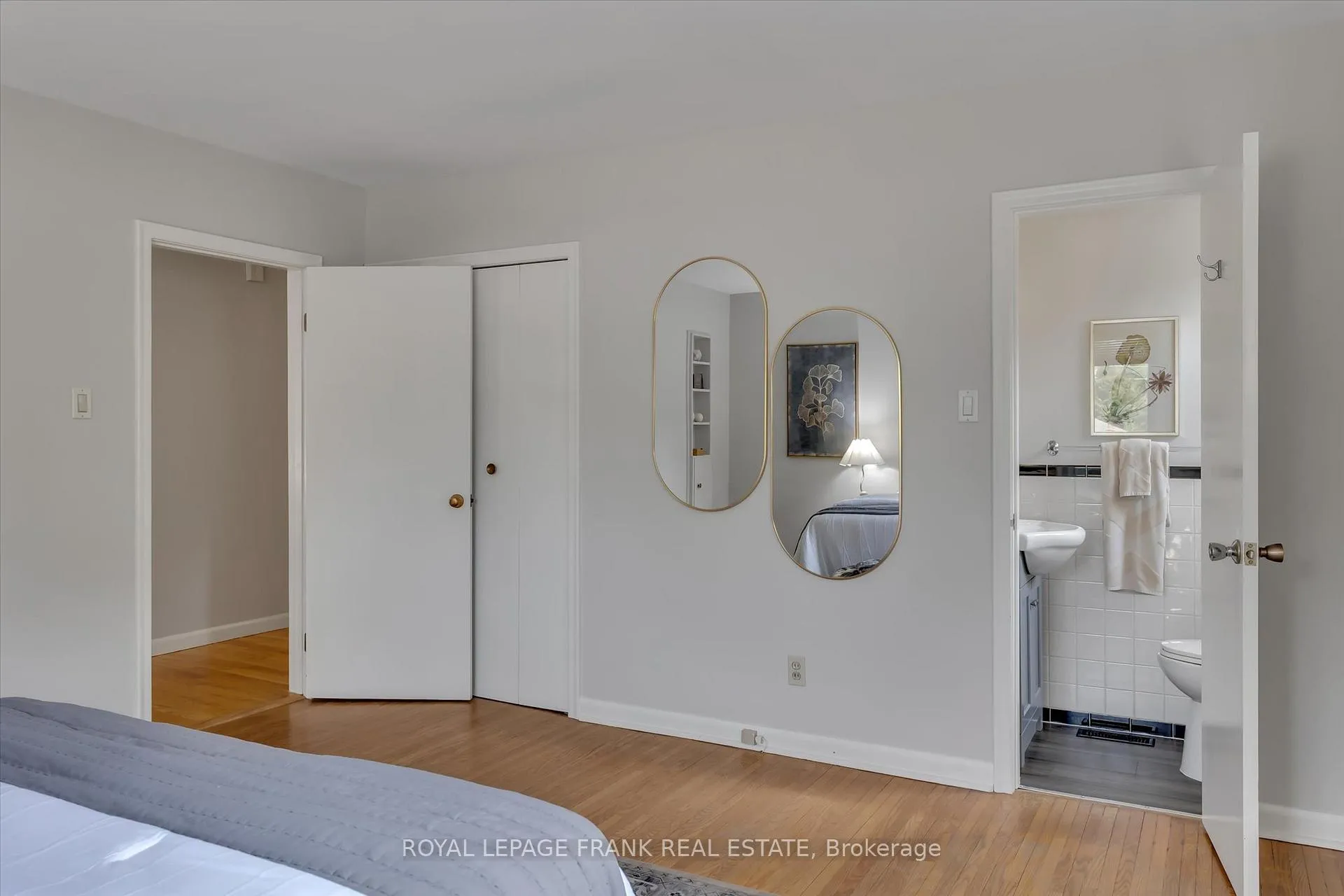 Photo 17 of 976 Glebemount Crescent, Peterborough, Northcrest Ward 5 — HOMEH