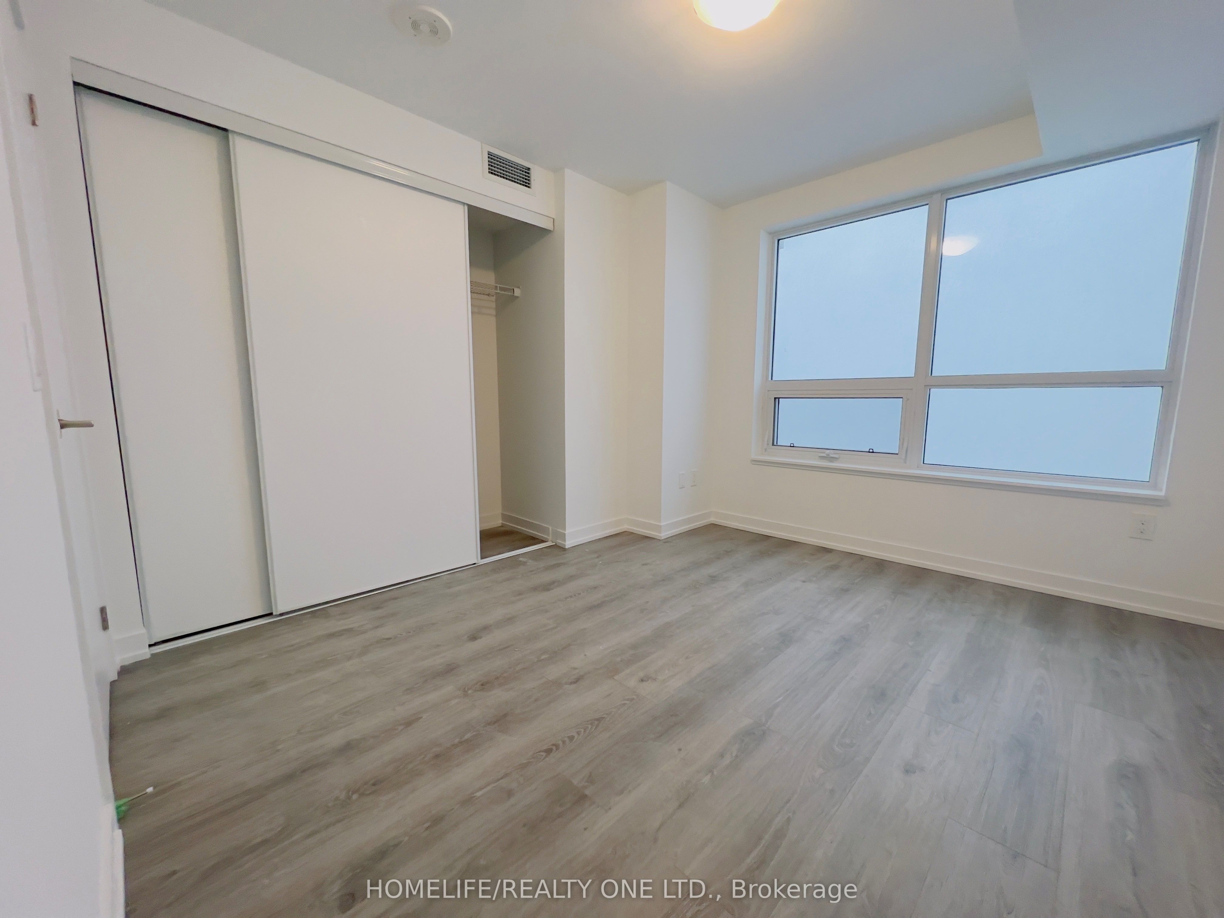 Photo 30 of Unit 812, 1480 Bayly Street, Pickering, Bay Ridges — HOMEH