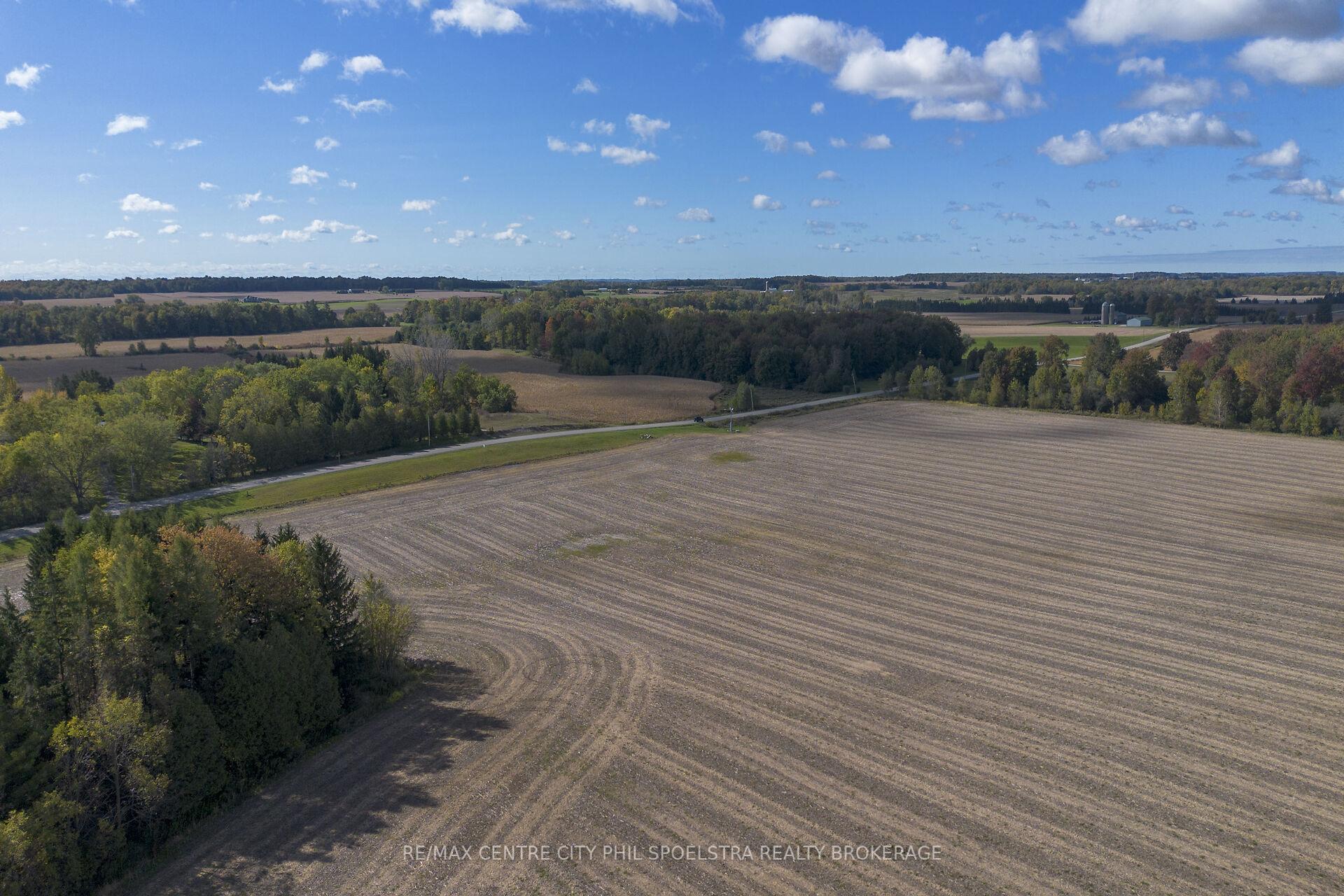 Photo 4 of 5830 Whittaker Lane, Thames Centre, Rural Thames Centre — HOMEH