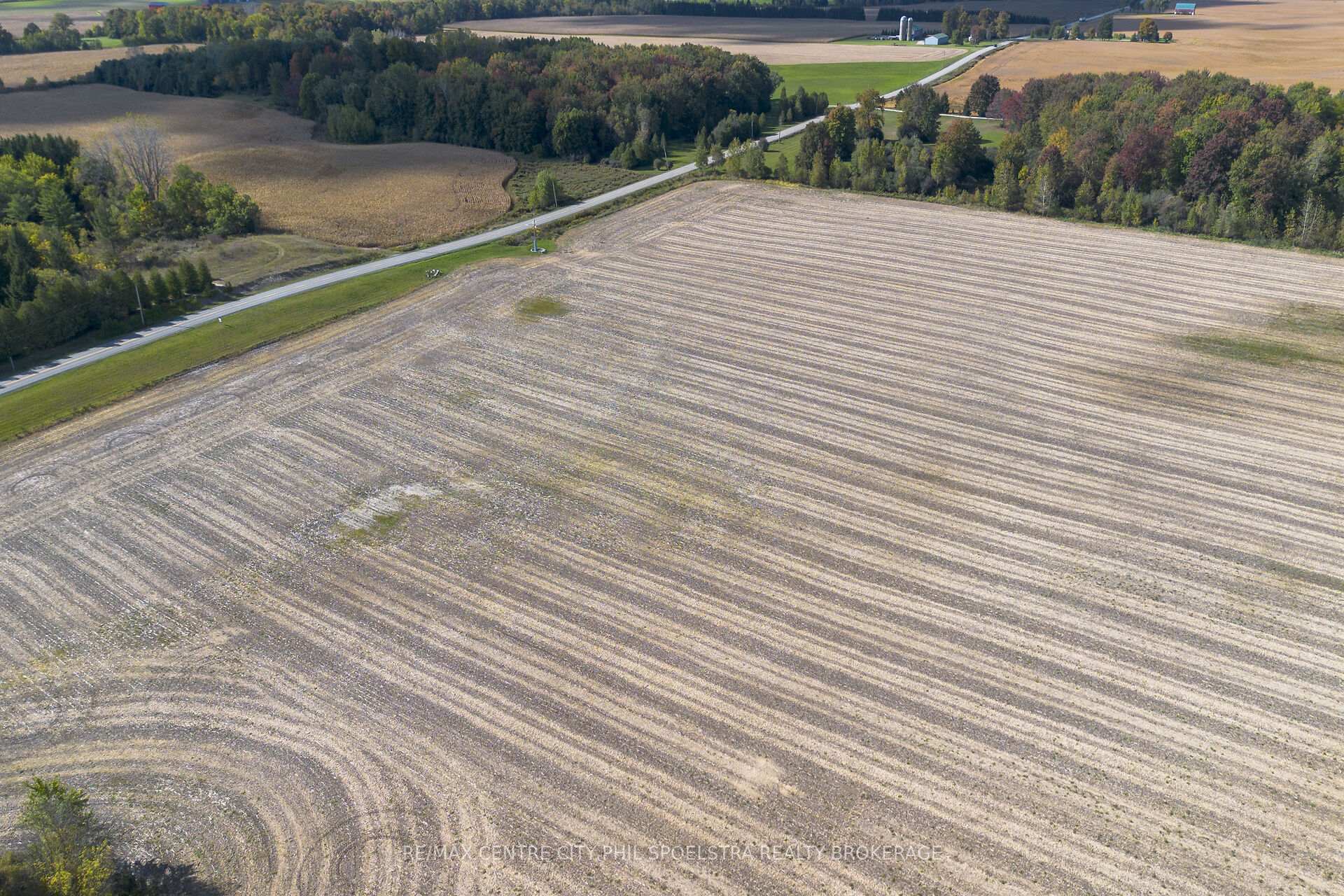 Photo 6 of 5830 Whittaker Lane, Thames Centre, Rural Thames Centre — HOMEH