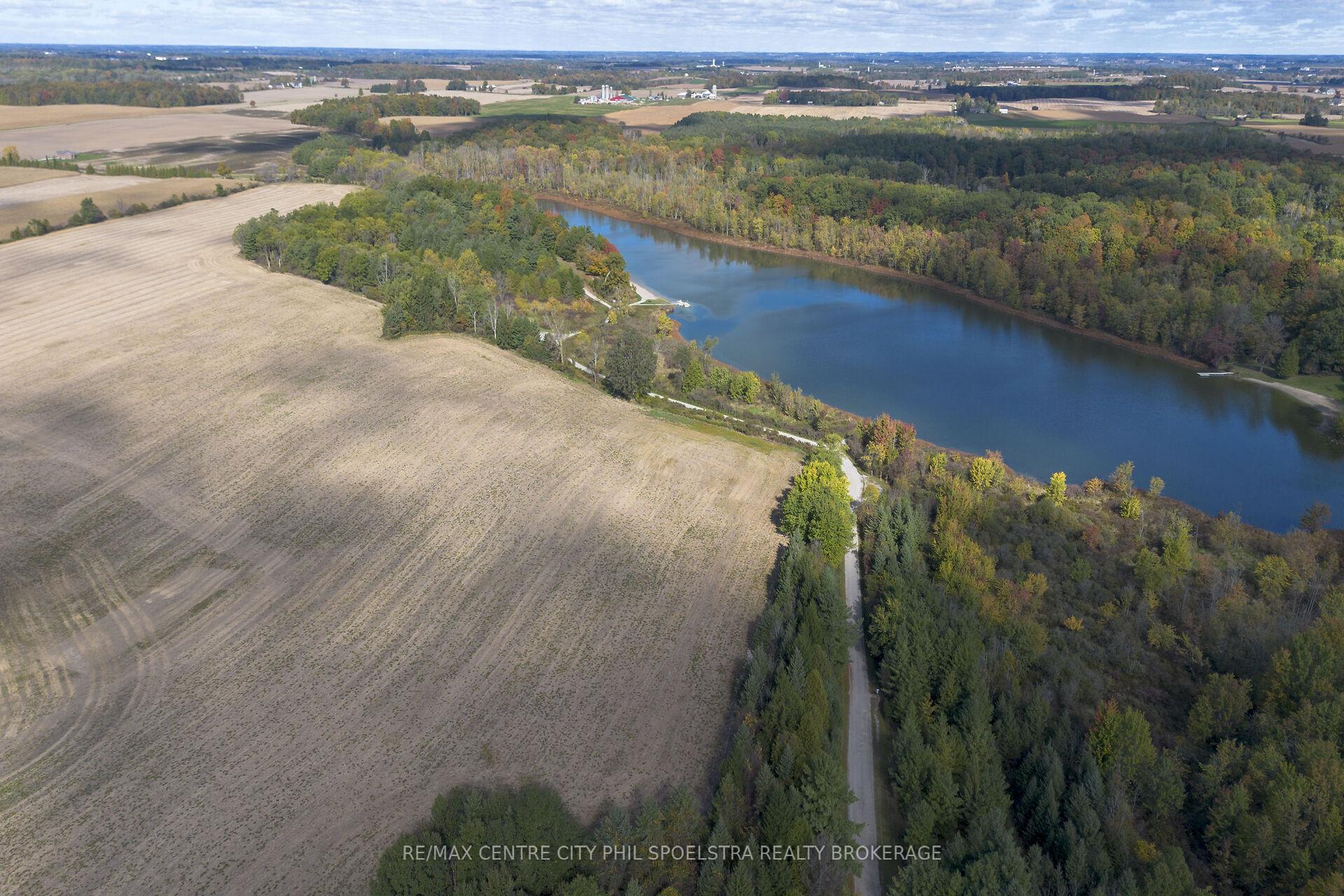 Photo 7 of 5830 Whittaker Lane, Thames Centre, Rural Thames Centre — HOMEH
