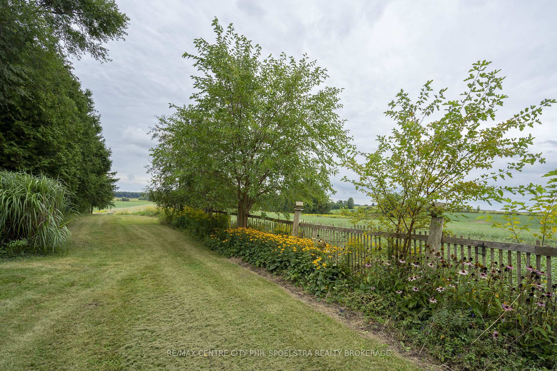 Photo 18 of 5830 Whittaker Lane, Thames Centre, Rural Thames Centre — HOMEH
