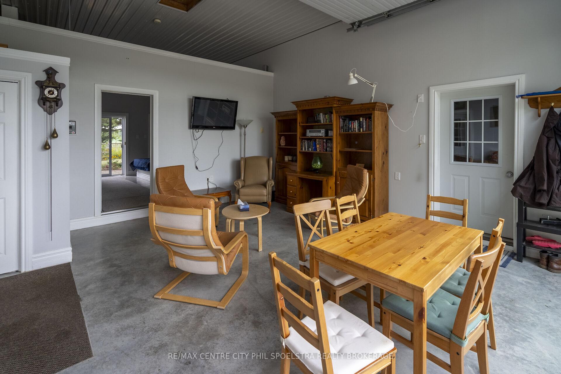 Photo 29 of 5830 Whittaker Lane, Thames Centre, Rural Thames Centre — HOMEH