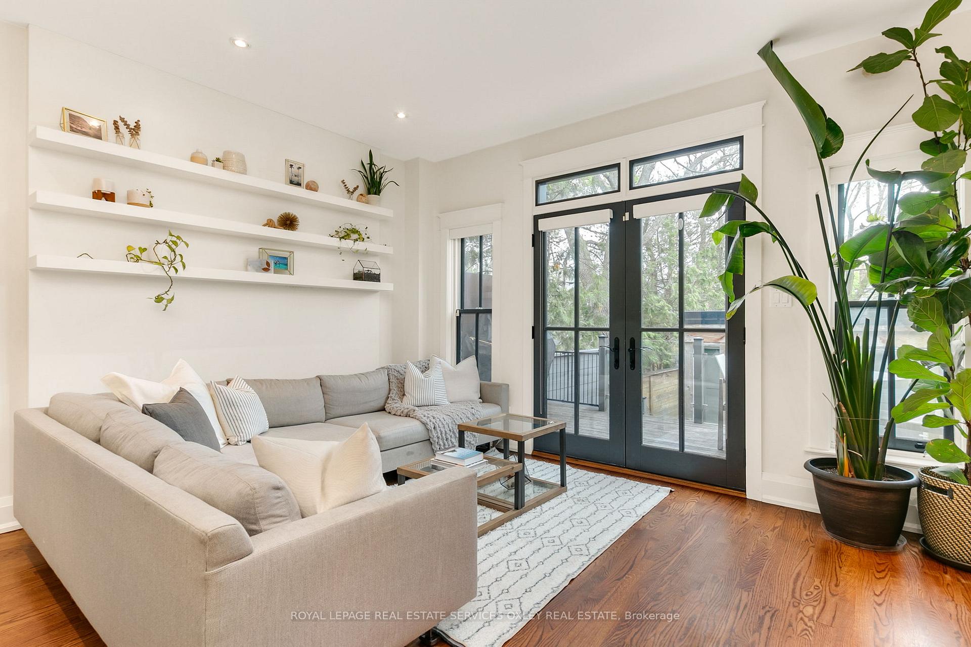 Photo 18 of 137 Hogarth Avenue, Toronto, North Riverdale — HOMEH