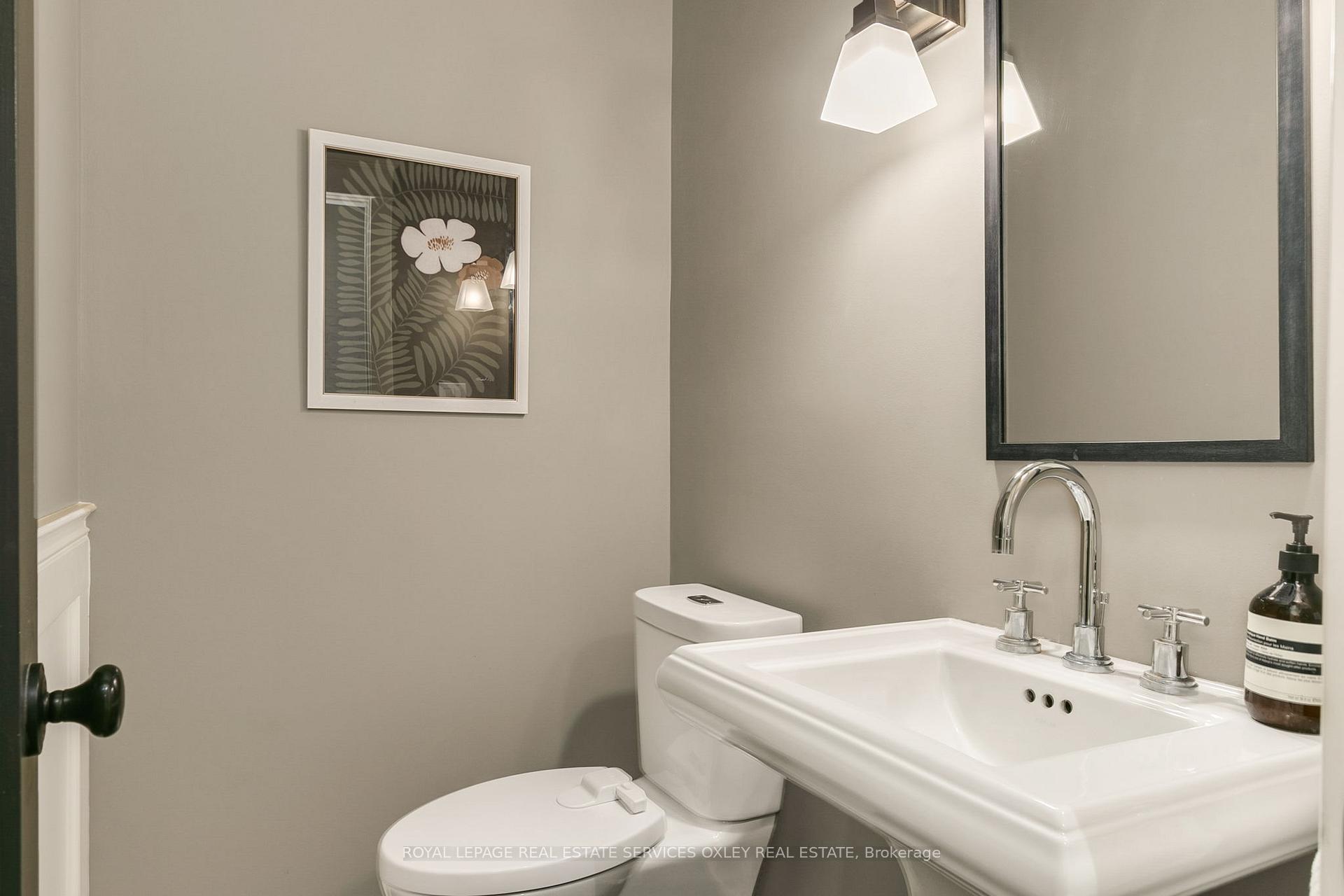 Photo 22 of 137 Hogarth Avenue, Toronto, North Riverdale — HOMEH