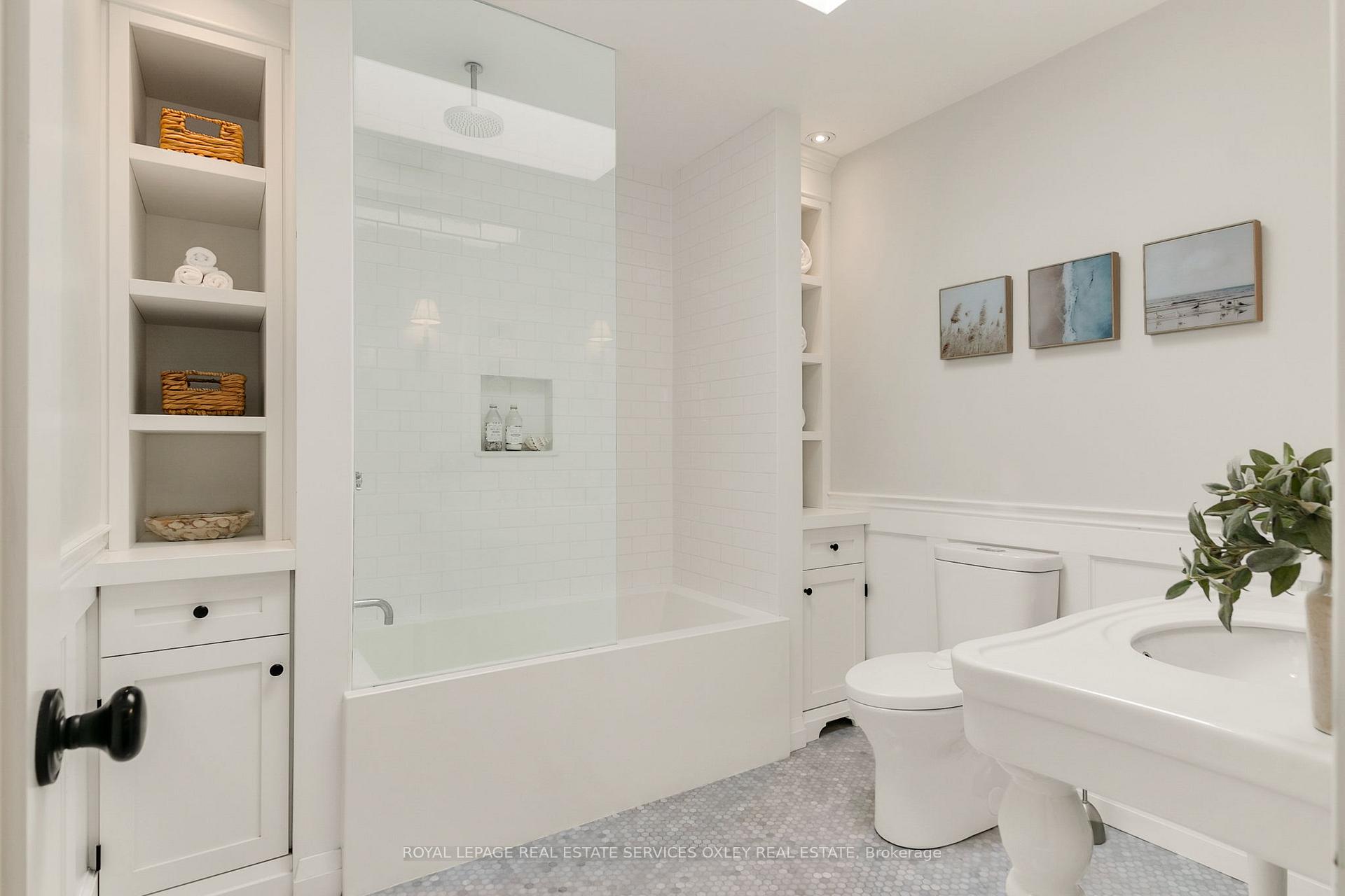 Photo 29 of 137 Hogarth Avenue, Toronto, North Riverdale — HOMEH