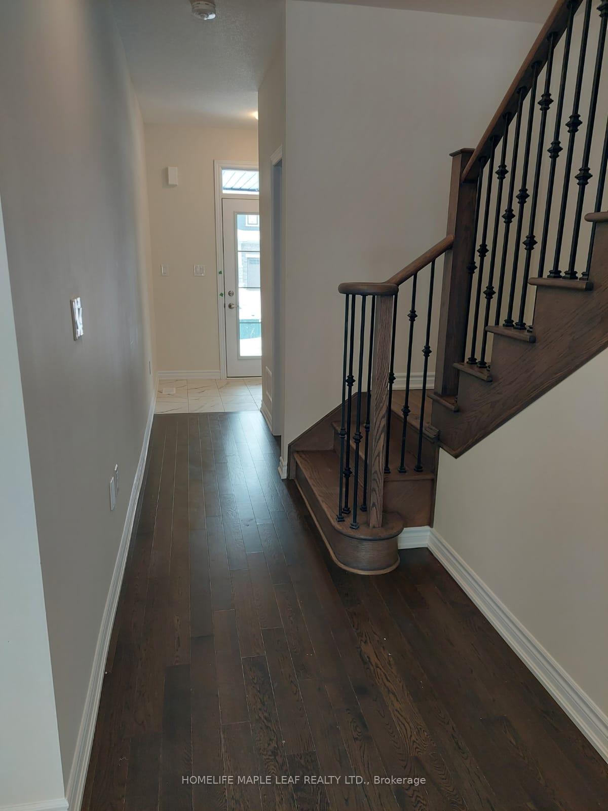 Photo 3 of 52 Concord Drive, Thorold, Rolling Meadows — HOMEH
