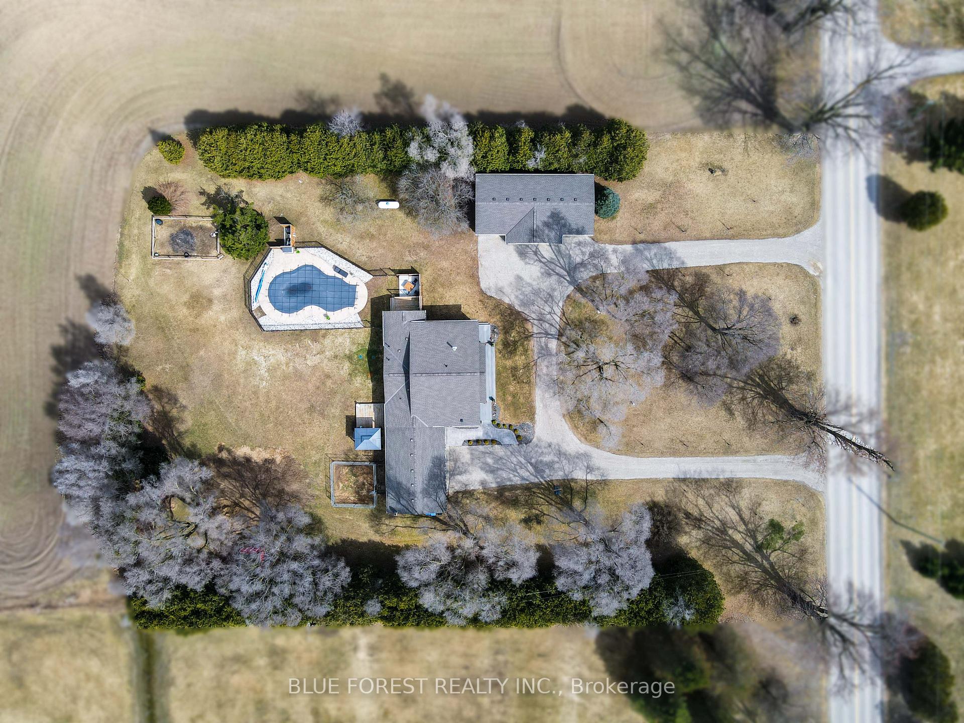 Photo 6 of 8748 Glengyle Drive, Strathroy-Caradoc, Rural Strathroy-Caradoc — HOMEH