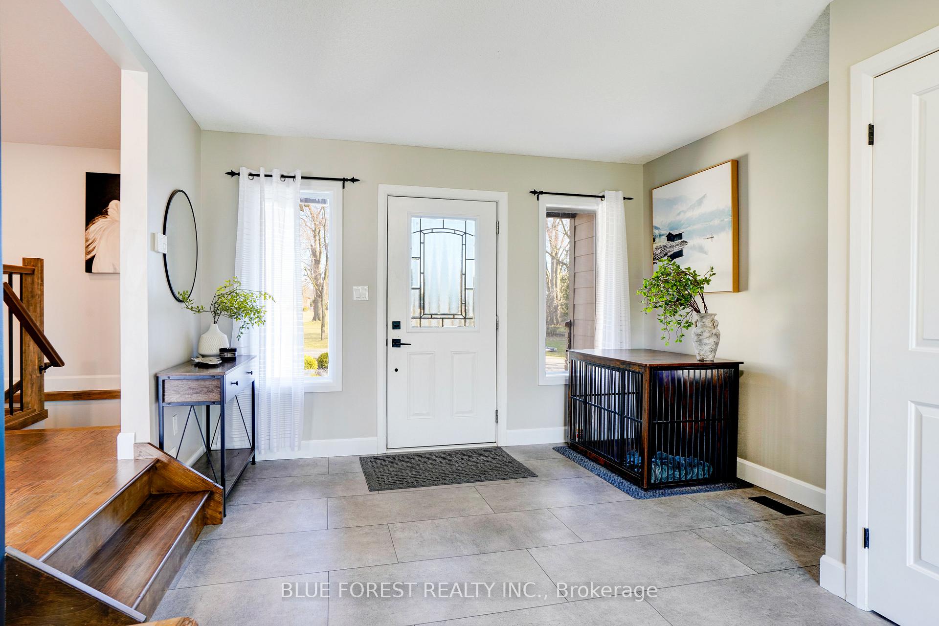 Photo 9 of 8748 Glengyle Drive, Strathroy-Caradoc, Rural Strathroy-Caradoc — HOMEH
