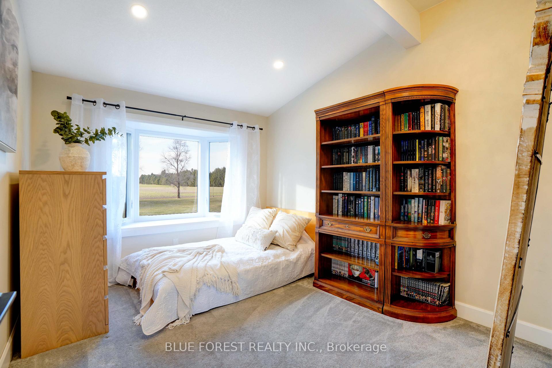 Photo 34 of 8748 Glengyle Drive, Strathroy-Caradoc, Rural Strathroy-Caradoc — HOMEH