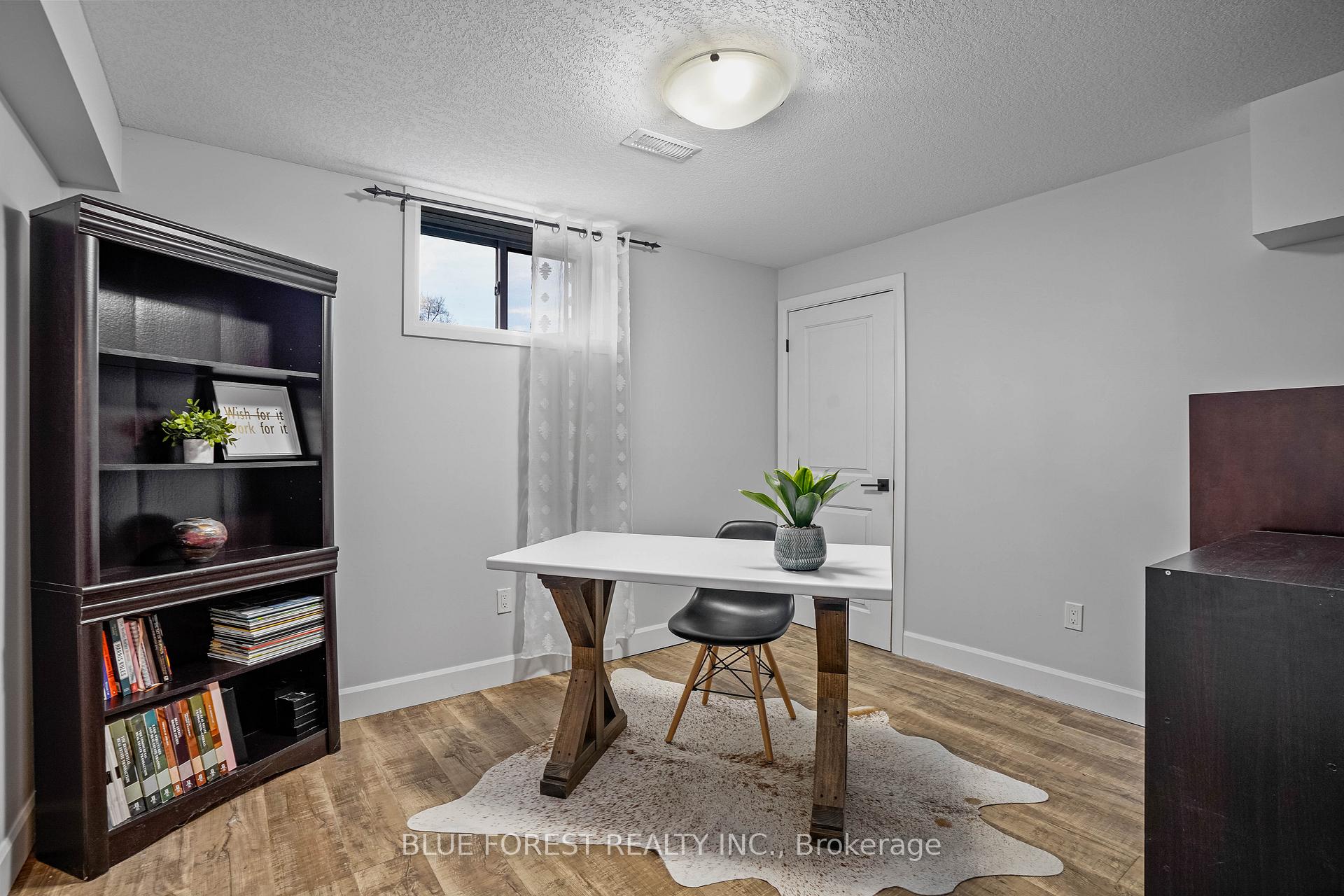 Photo 41 of 8748 Glengyle Drive, Strathroy-Caradoc, Rural Strathroy-Caradoc — HOMEH