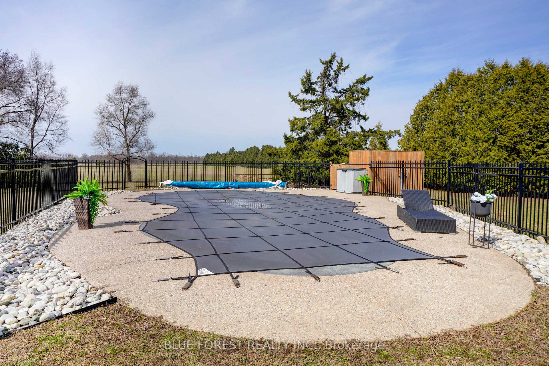 Photo 44 of 8748 Glengyle Drive, Strathroy-Caradoc, Rural Strathroy-Caradoc — HOMEH