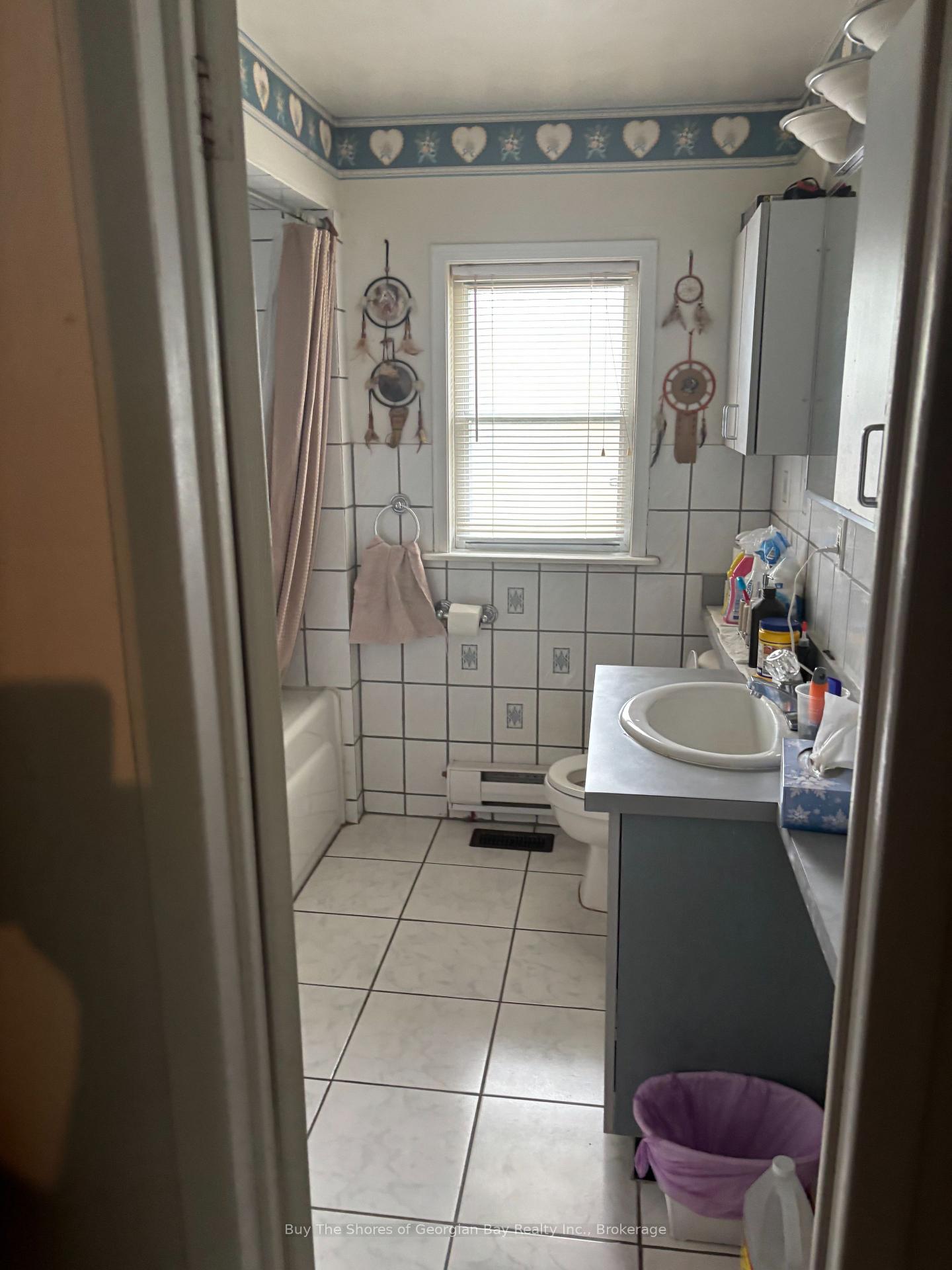 Photo 4 of 41 Lindale Avenue, Tiny, Rural Tiny — HOMEH
