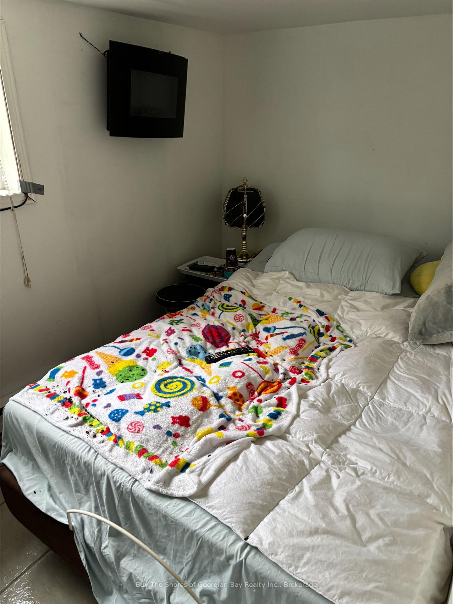 Photo 20 of 41 Lindale Avenue, Tiny, Rural Tiny — HOMEH