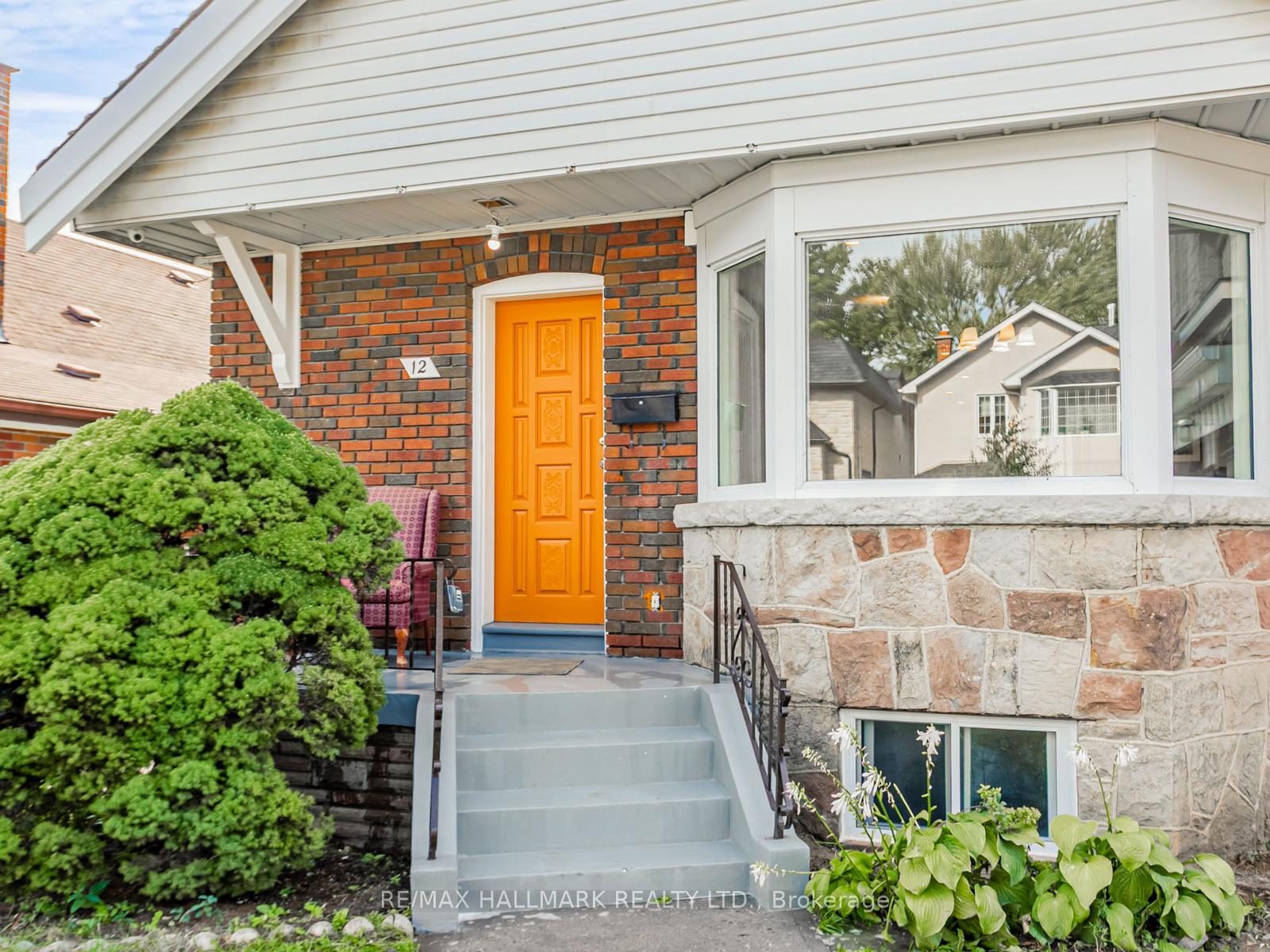 Photo 2 of 12 Ralston Avenue, Toronto, East York — HOMEH