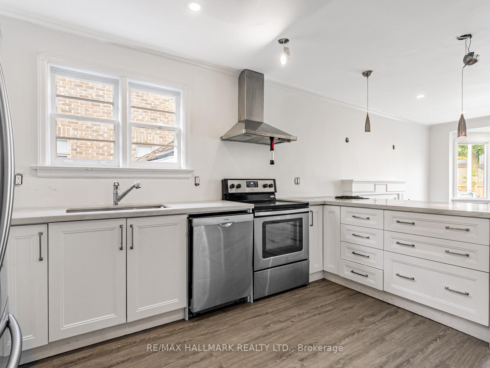 Photo 15 of 12 Ralston Avenue, Toronto, East York — HOMEH