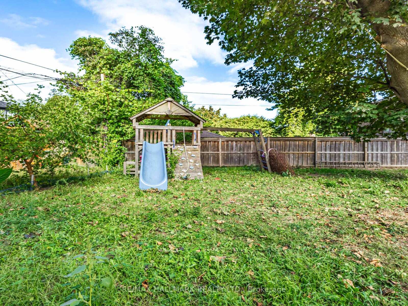 Photo 27 of 12 Ralston Avenue, Toronto, East York — HOMEH