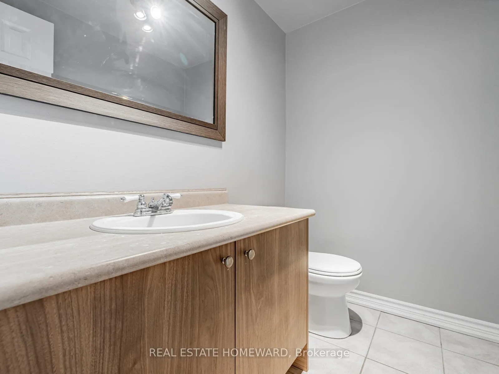 Photo 12 of 304 Flagstone Way, Newmarket, Woodland Hill — HOMEH