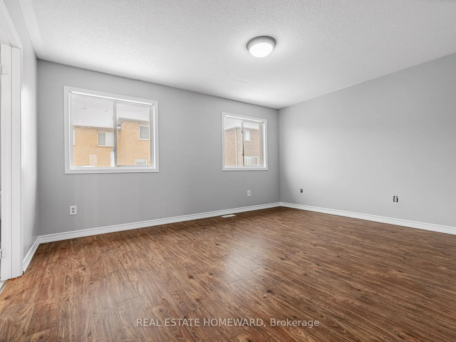 Photo 23 of 304 Flagstone Way, Newmarket, Woodland Hill — HOMEH