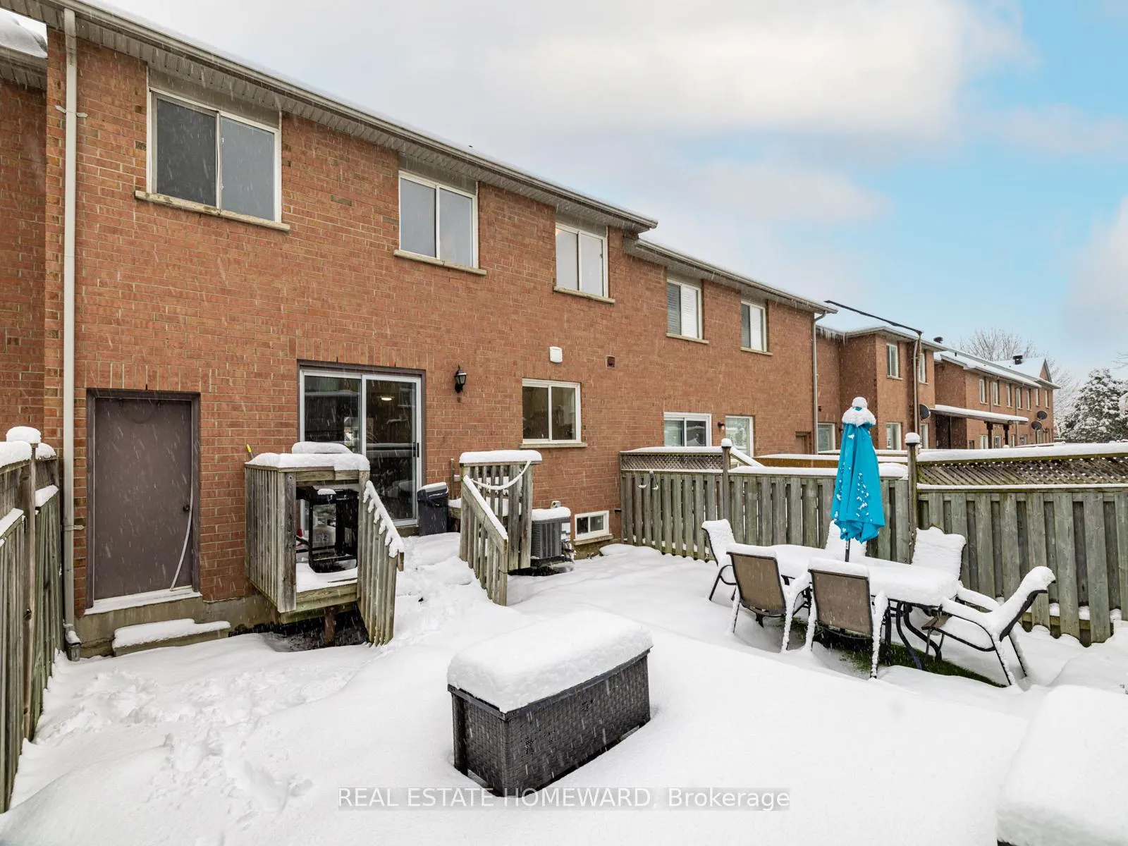 Photo 33 of 304 Flagstone Way, Newmarket, Woodland Hill — HOMEH