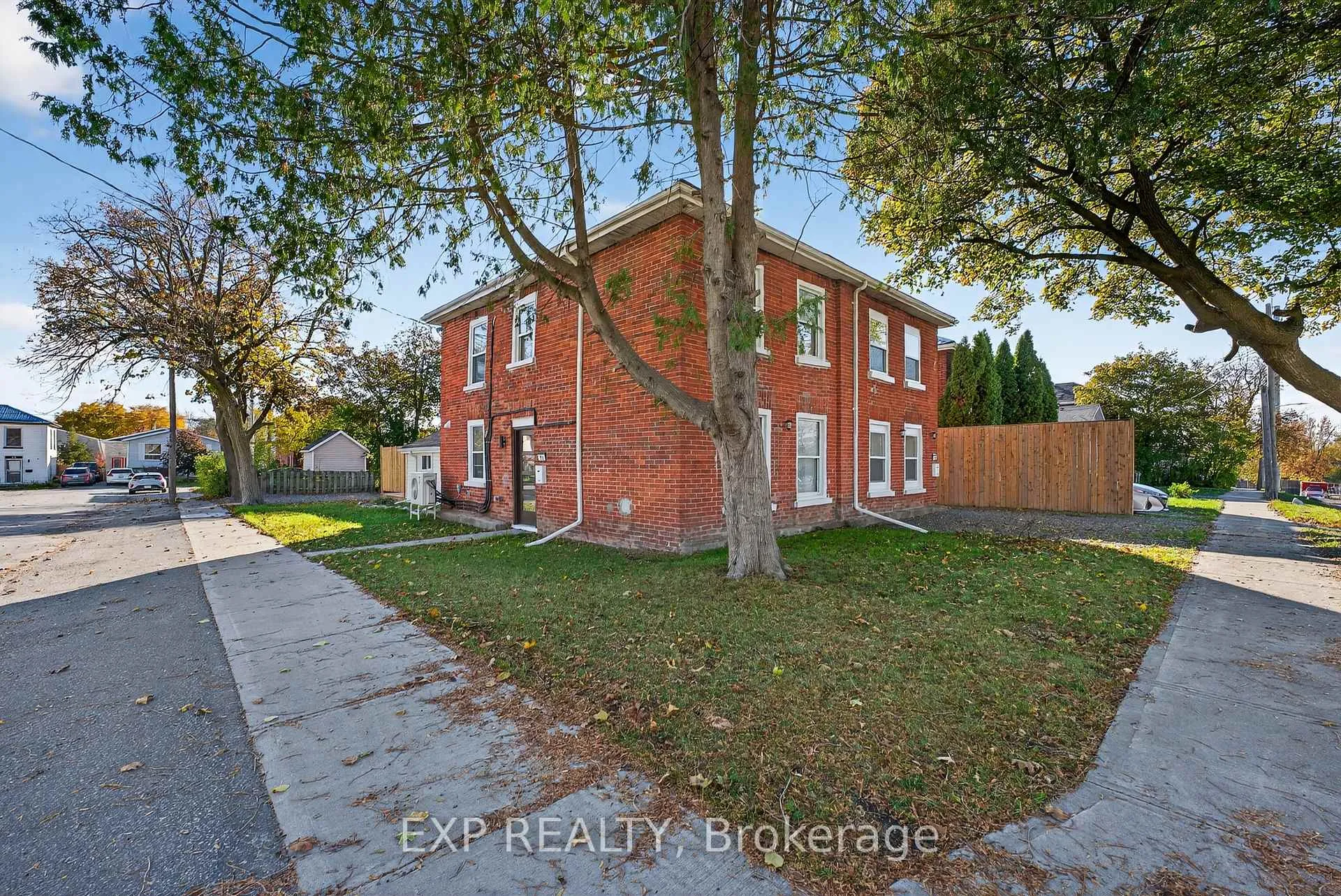 Photo 3 of 19 & 21 Railway Terrace, Belleville, Belleville Ward — HOMEH