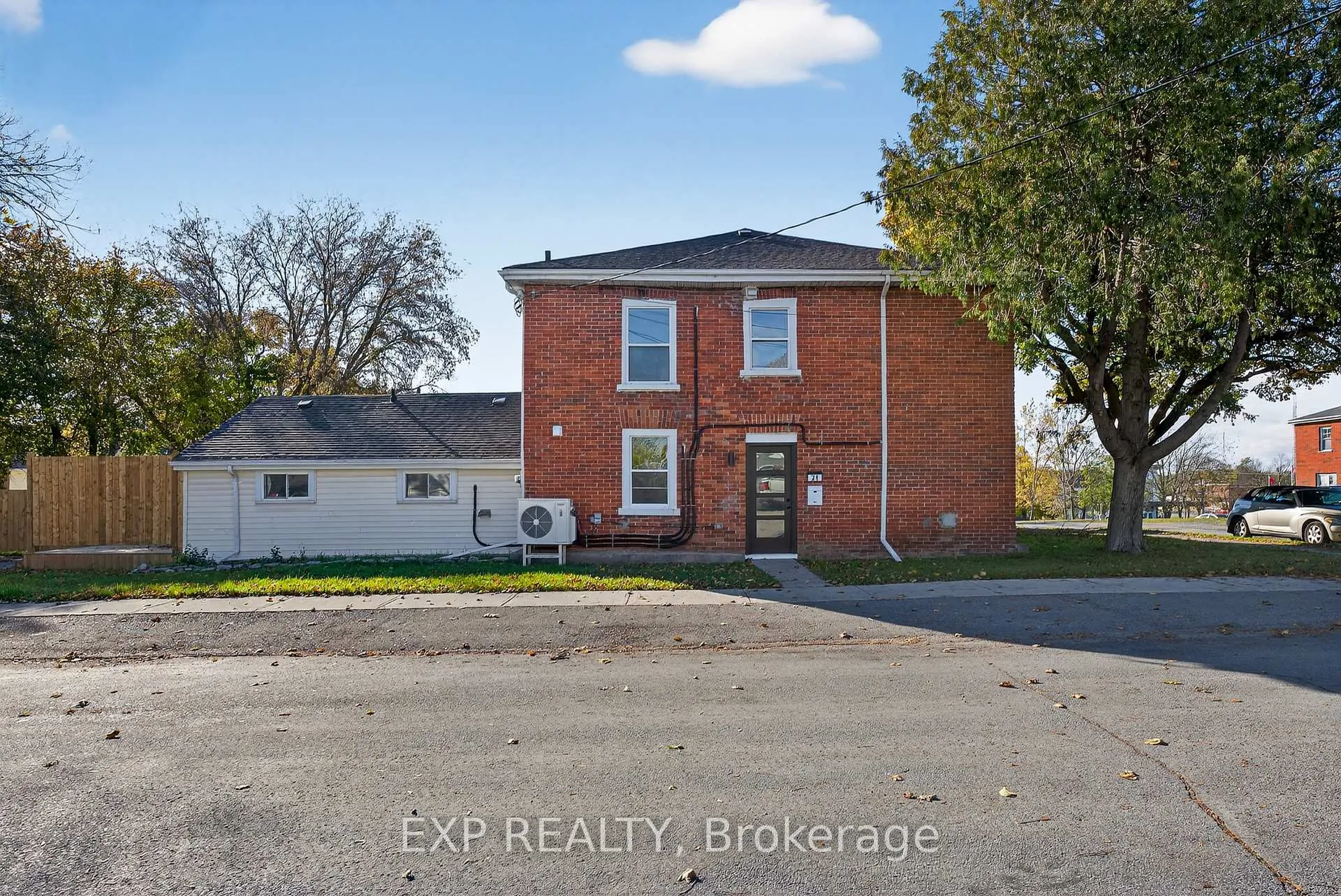 Photo 4 of 19 & 21 Railway Terrace, Belleville, Belleville Ward — HOMEH