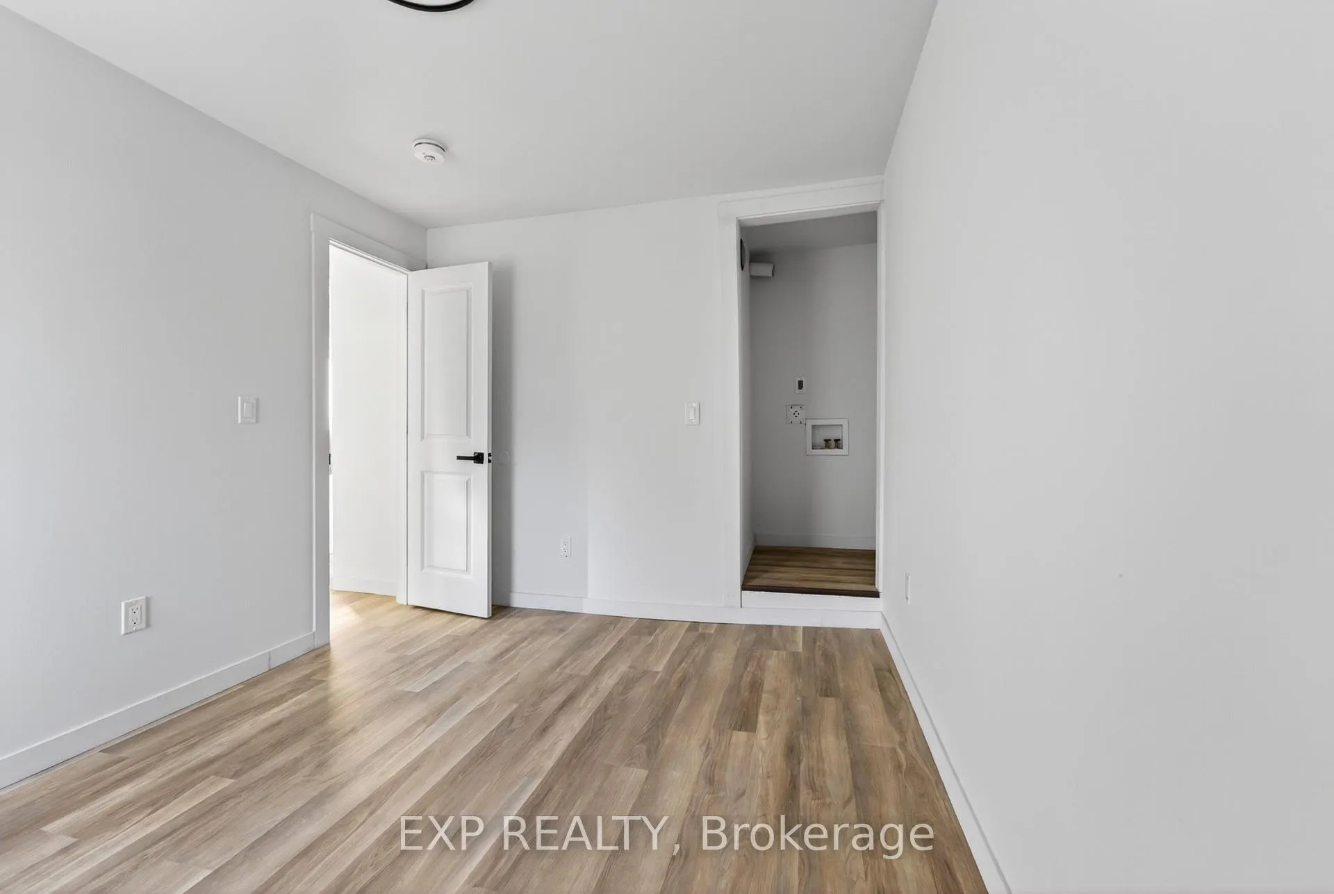 Photo 16 of 19 & 21 Railway Terrace, Belleville, Belleville Ward — HOMEH