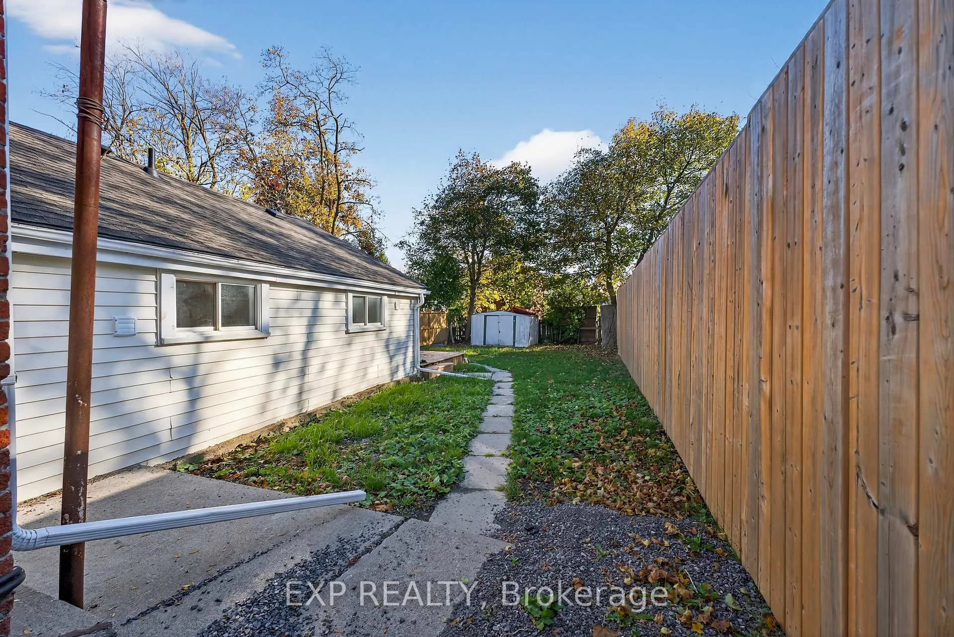 Photo 36 of 19 & 21 Railway Terrace, Belleville, Belleville Ward — HOMEH