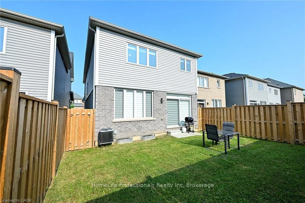 Photo 39 of 11 Honey Comb Trail, Thorold, Hurricane/Merrittville — HOMEH