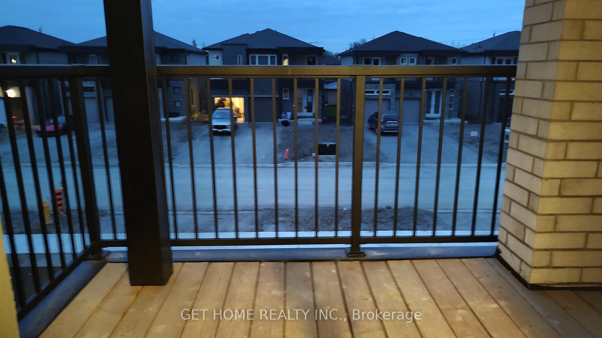 Photo 5 of 211 Pilkington Street, Thorold, Allanburg/Thorold South — HOMEH