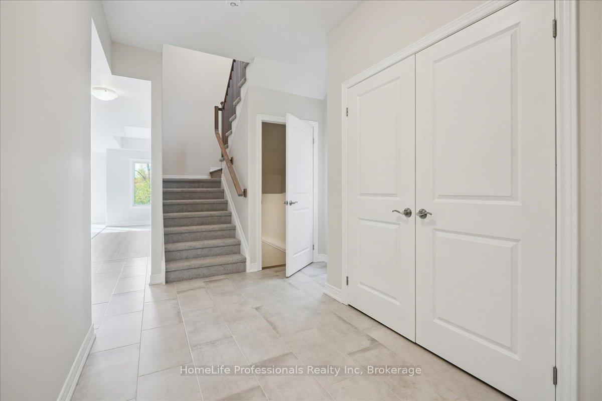 Photo 8 of 52 Wilson Drive, Thorold, Hurricane/Merrittville — HOMEH