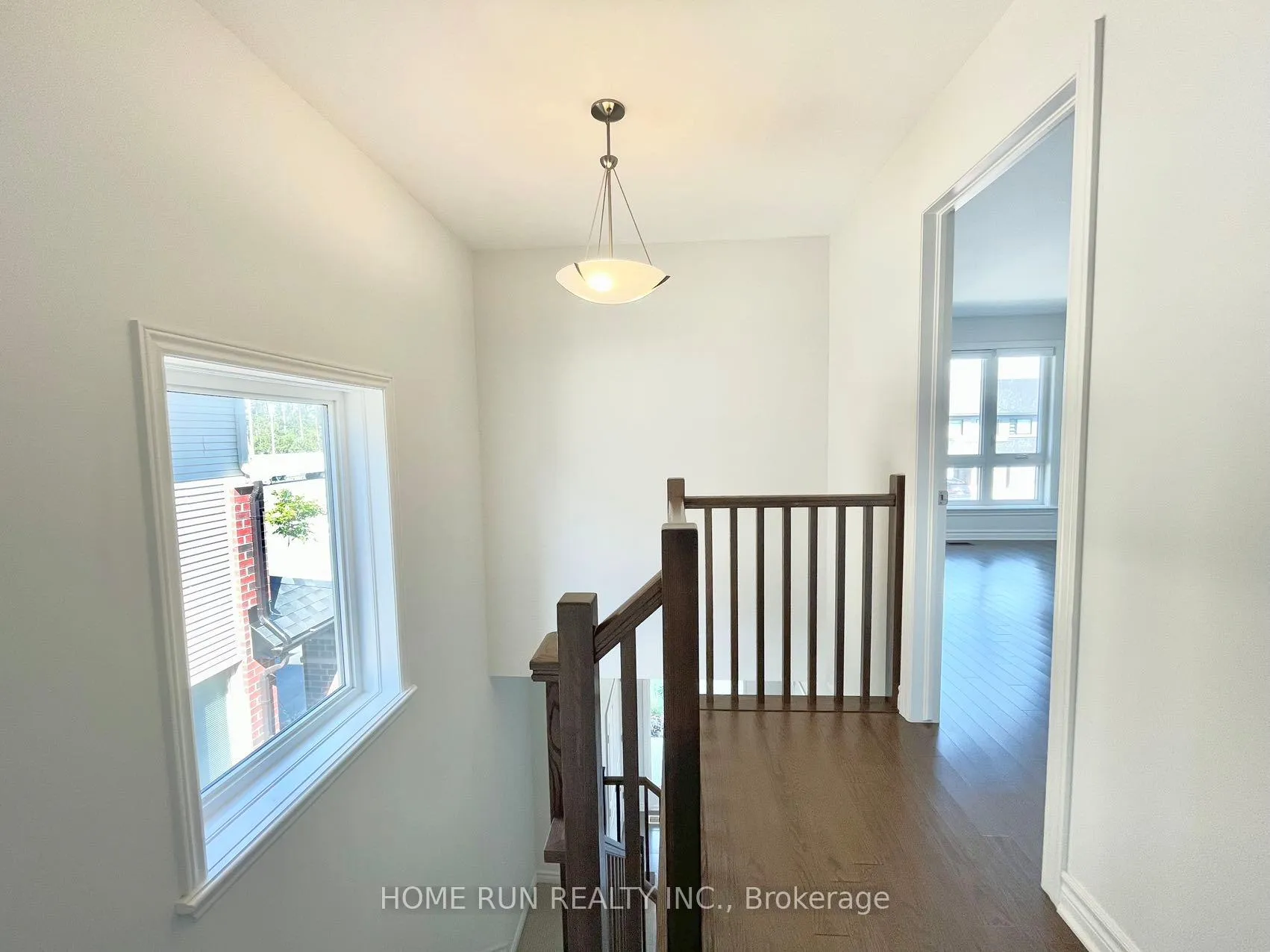 Photo 13 of 507 Borbridge Avenue, Ottawa, Riverside South/Gloucester Glen — HOMEH