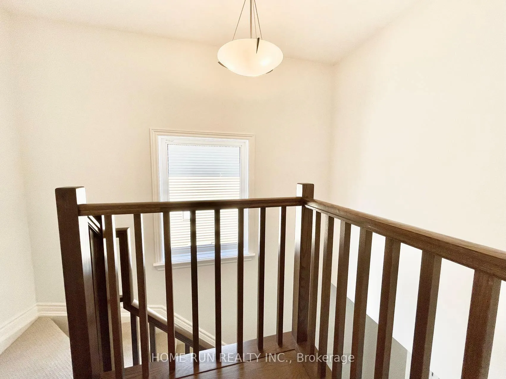 Photo 14 of 507 Borbridge Avenue, Ottawa, Riverside South/Gloucester Glen — HOMEH