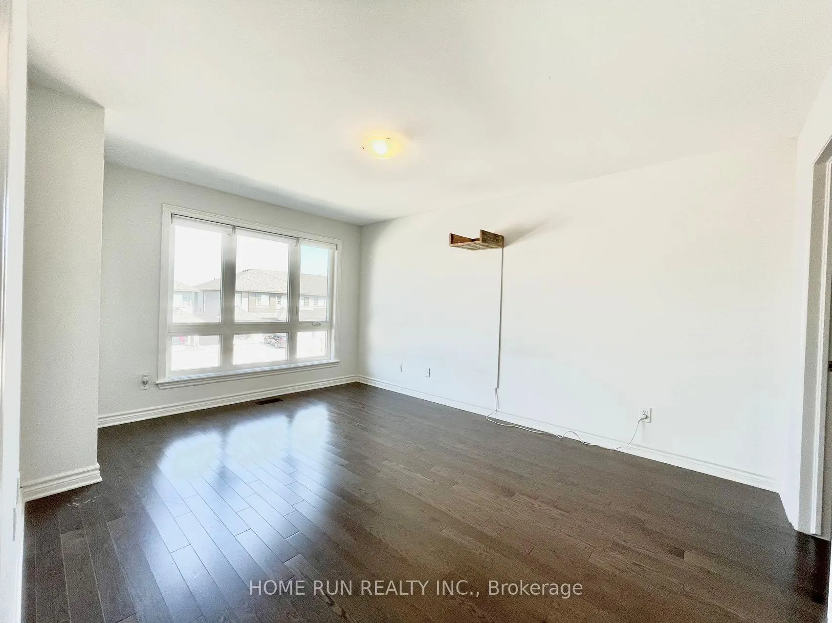 Photo 15 of 507 Borbridge Avenue, Ottawa, Riverside South/Gloucester Glen — HOMEH